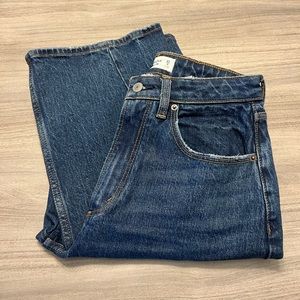 27/4R ABERCROMBIE Curve Love 90s High Rise Straight Jean